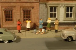Bachmann 33167 O SIDEWALK PEOPLE 7PCS
