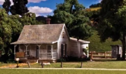 Woodland Scenics BR5040 HO Scale Old Homestead -Rc Toys & Trains woo5040 9d34da88092d8a2e658ae1a9d40bad8db95cabed 9 20343.1671608308